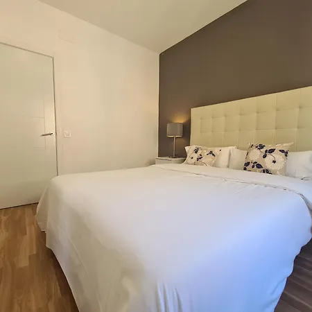 Apartament Walk To Camp Nou - Wi-fi Ac 3 Bed By Myrentalhost