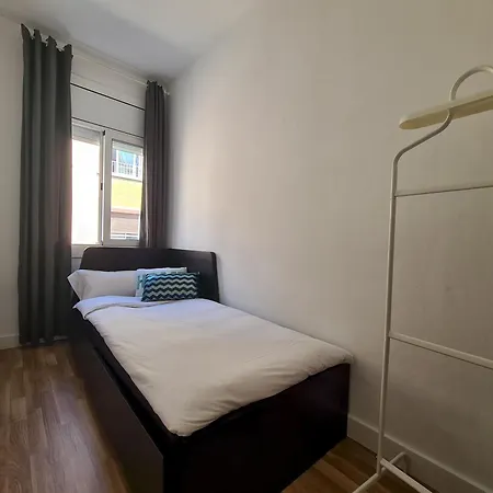 Walk To Camp Nou - Wi-fi Ac 3 Bed By Myrentalhost *