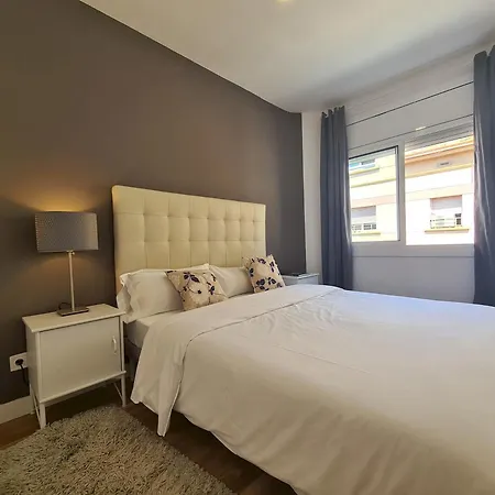 Walk To Camp Nou - Wi-fi Ac 3 Bed By Myrentalhost Lägenhet L'Hospitalet de Llobregat