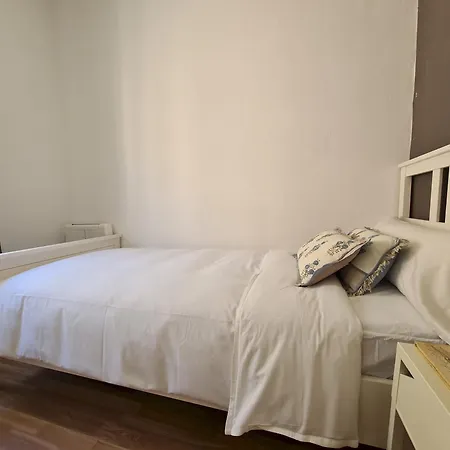 Walk To Camp Nou - Wi-fi Ac 3 Bed By Myrentalhost * L'Hospitalet de Llobregat