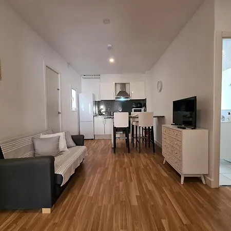 Walk To Camp Nou - Wi-fi Ac 3 Bed By Myrentalhost L'Hospitalet de Llobregat